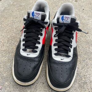 Nike Men’s Black Air Force 1